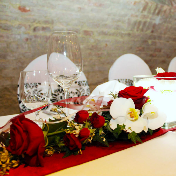 MÄRCHENHOCHZEIT Eventdekoration